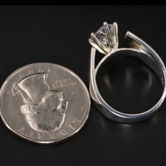 925 Sterling Silver SETA Marquise Cut White CZ Belcher Engagement Ring Size 7 - Picture 3 of 3